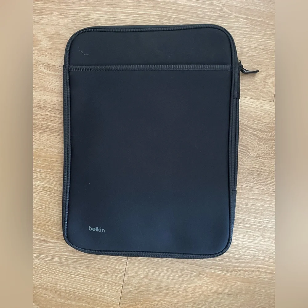 Belkin Black Tablet Sleeve